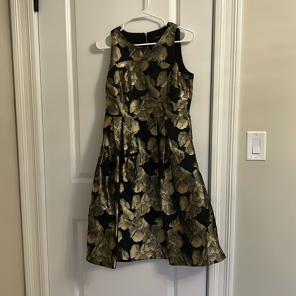 Elegant fit and flare dress